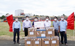 Phú Yên nhận 5.000 bộ "test" kháng nguyên Covid-19 do một nhà xe trao tặng