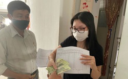Đà Nẵng: Người dân trong vùng cách ly y tế nhận tiền hỗ trợ, nhiều người chia sẻ lại cho hộ khó khăn