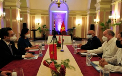 Việt Nam-Cuba phối hợp chặt chẽ thúc đẩy hợp tác kinh tế, thương mại đầu tư