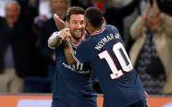 Ghi bàn đầu tiên cho PSG, Messi phá kỷ lục của huyền thoại M.U