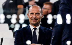 Juventus hạ Chelsea, HLV Allegri ví đội nhà như thủy thủ vượt bão