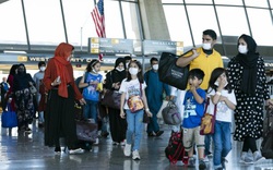 40.000 người trong cuộc không vận khổng lồ từ Afghanistan đặt chân đến Mỹ