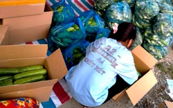 Lời ít, hợp tác xã ở Tiền Giang, Long An vẫn thiết kế 100.000 combo nông sản cung cấp cho dân TP.HCM 