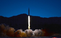 Biden giáng đòn trừng phạt đầu tiên với Triều Tiên sau loạt vụ thử tên lửa siêu thanh