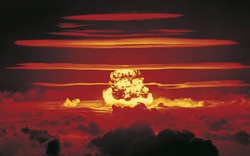 Cảnh báo nóng: Trừng phạt Nga chả khác nào nổ bom nguyên tử