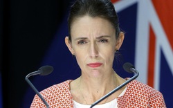 Nữ Thủ tướng New Zealand phải hủy đám cưới vì các ca nhiễm Omicron tăng vọt