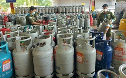 Giá gas tăng 16.000 đồng/bình 12kg