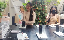 Smartphone V23 5G với camera selfie góc siêu rộng