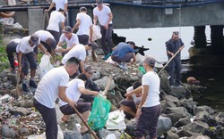 Khánh Hòa: Hơn 100 cán bộ, đoàn viên hưởng ứng chiến dịch làm cho thế giới sạch hơn