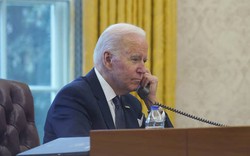 Tổng thống Biden nói chuyện với người đồng cấp Zelensky sau cuộc không kích của Nga
