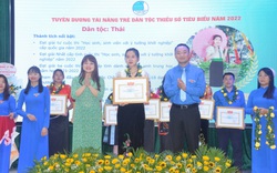 Sơn La tuyên dương 50 thanh niên, gia đình trẻ tiêu biểu