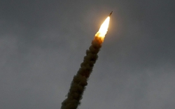 Nga nã tên lửa phá kho chứa vũ khí khủng của phương Tây ở Ukraine