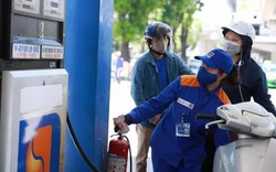 Giá xăng dầu tăng nhẹ