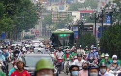 Đi xe buýt nhanh BRT Hà Nội, được dùng xe máy điện miễn phí