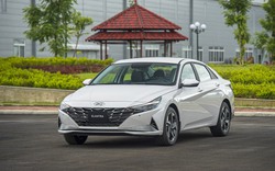 Chênh tới 200 triệu đồng, 4 phiên bản Hyundai Elantra 2023 đáng đồng tiền ra sao?