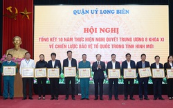 10 năm thực hiện chiến lược bảo vệ Tổ quốc trong tình hình mới của quận Long Biên