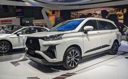 Cận cảnh Toyota Veloz Cross lắp ráp trong nước: Có gì khác nhập khẩu để đấu Mitsubishi Xpander?