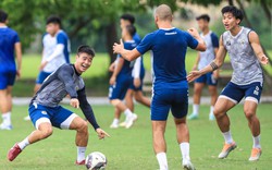 Hà Nội FC tóm gọn siêu trộm nhí làm 'bốc hơi' 50 đôi giày của dàn sao ĐT Việt Nam