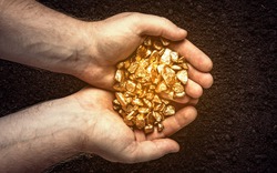 Có hơn 20 triệu tấn vàng trong nước biển nhưng không thể khai thác