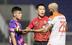 Trọng tài Thái Lan mắc sai lầm đáng trách tại V.League 2022