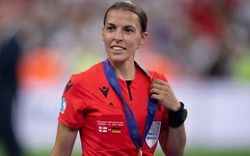 Stephanie Frappart, trọng tài nữ đầu tiên trong lịch sử bắt chính ở World Cup là ai?