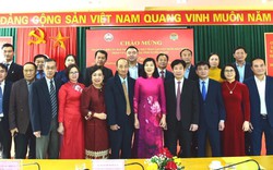 Hội Nông dân Tuyên Quang làm việc với Đoàn công tác của UB Trung ương Mặt trận Lào Xây dựng đất nước