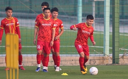 Quang Hải hứng khởi ngày đầu tập luyện cùng ĐT Việt Nam