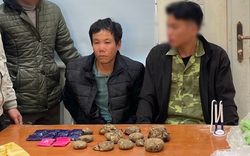 Sơn La: "Ôm" 2 kg thuốc phiện đi bán thì bị bắt