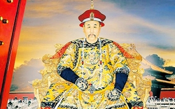 Vì sao trên vương miện của các Hoàng đế nhà Thanh lại có hình tượng Phật?