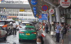 Tạm bàn giao mặt bằng làm bãi đệm taxi ở sân bay Tân Sơn Nhất trong dịp Tết