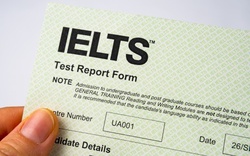 Tâm lý thích chọn giáo viên có IELTS cho con học tiếng Anh