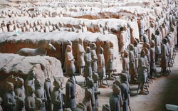 Phát hiện 20 'chiến binh đất nung' trong ngôi mộ bí mật ở Trung Quốc