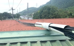 Quảng Bình: Sống thấp thỏm bên đường dây cao áp sát mái nhà