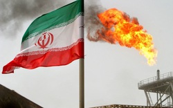 Dầu “hạ nhiệt” nhờ triển vọng nới lỏng lệnh trừng phạt Iran, châu Á “háo hức” chờ nối lại đường dầu từ Tehran