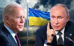 Khủng hoảng Ukraine: NATO kêu gọi Nga lùi khỏi bờ vực chiến tranh, Putin nói gì?