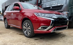 Mitsubishi Outlander 2022 lộ diện chi tiết trước ngày ra mắt tại Việt Nam