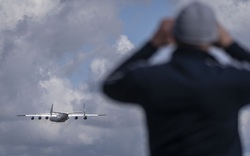 Bí mật quân sự chưa được tiết lộ về chiếc máy bay lớn nhất thế giới Antonov An-225 Mriya bị phá hủy ở Ukraine