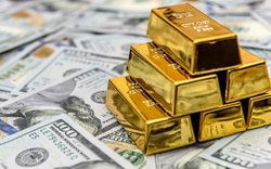 Đầu tuần, giá vàng thế giới giảm mạnh nhưng vàng trong nước tăng nhẹ, USD tăng mạnh
