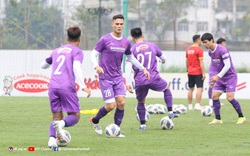 HLV Park Hang-seo nhắc nhở riêng trung vệ Việt kiều Đức Adriano Schmidt