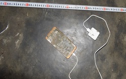 Hà Tĩnh: Người phụ nữ tử vong trên giường ngủ, trên tay cầm điện thoại đang sạc pin