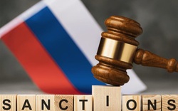 Các lệnh trừng phạt đang "tàn phá" kinh tế Nga như thế nào? 