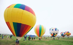 Cận cảnh muôn sắc màu tại Lễ hội khinh khí cầu ở Hà Nội