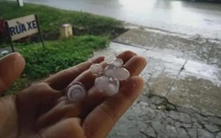 Thừa Thiên Huế xuất hiện liên tiếp 2 trận mưa đá