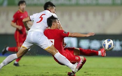 Nguyễn Thanh Bình đi vào lịch sử bóng đá Việt Nam khi "xé lưới" ĐT Nhật Bản