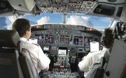 Mỹ: Sự cố bất thường - hoãn chuyến bay vì phi công “quá chén”