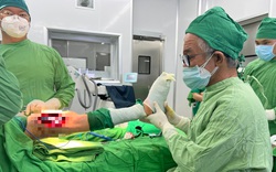 Khánh Hòa: Phẫu thuật thành công bệnh nhân chân bị cong vẹo, khập khiễng 