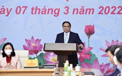 Thủ tướng yêu cầu Đề án quan trọng cho cán bộ nữ triển khai trong năm 2022