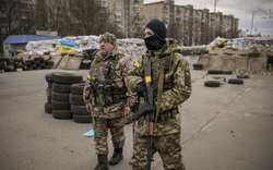 Chiến sự Nga - Ukraine ngày 8/3: Kiev dựng lô cốt ngăn quân Nga chiếm thủ đô, liệu lệnh ngừng bắn mới có thực hiện?