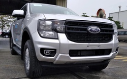 Ford Ranger 2023 đã về Việt Nam, màn hình lớn như nước ngoài, đại lý đã nhận đặt cọc