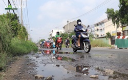 TP.HCM: Người dân khổ sở vì con đường 2,5km làm 7 năm chưa hoàn thành